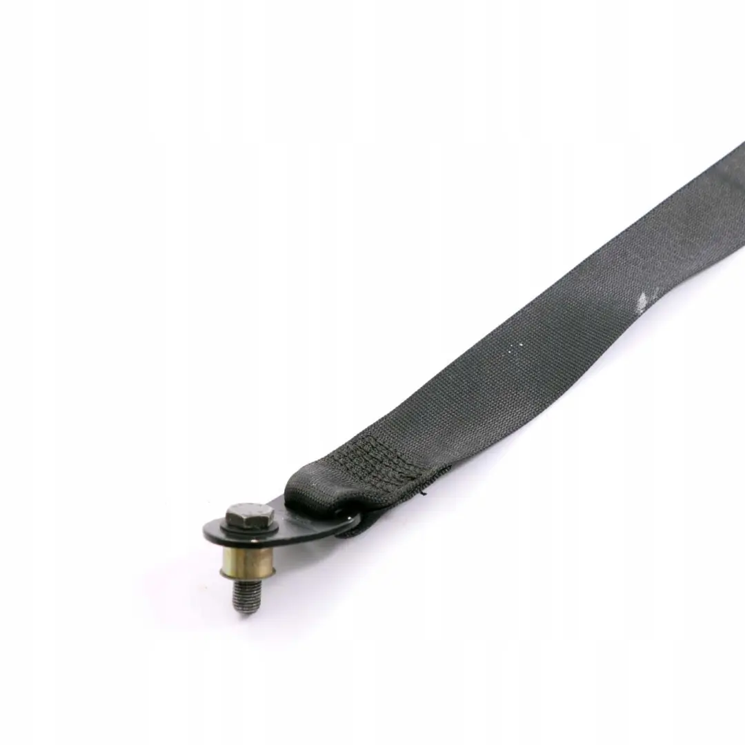 Mercedes-Benz W414 Ceinture de Securite Arriere Gauche Noir pour à propos du numéro de pièce A4148600585 Mercedes-Benz W414 Ceinture de Securite Arriere Gauche Noir - SKU A4148600585 - Numéro de pièce A4148600585