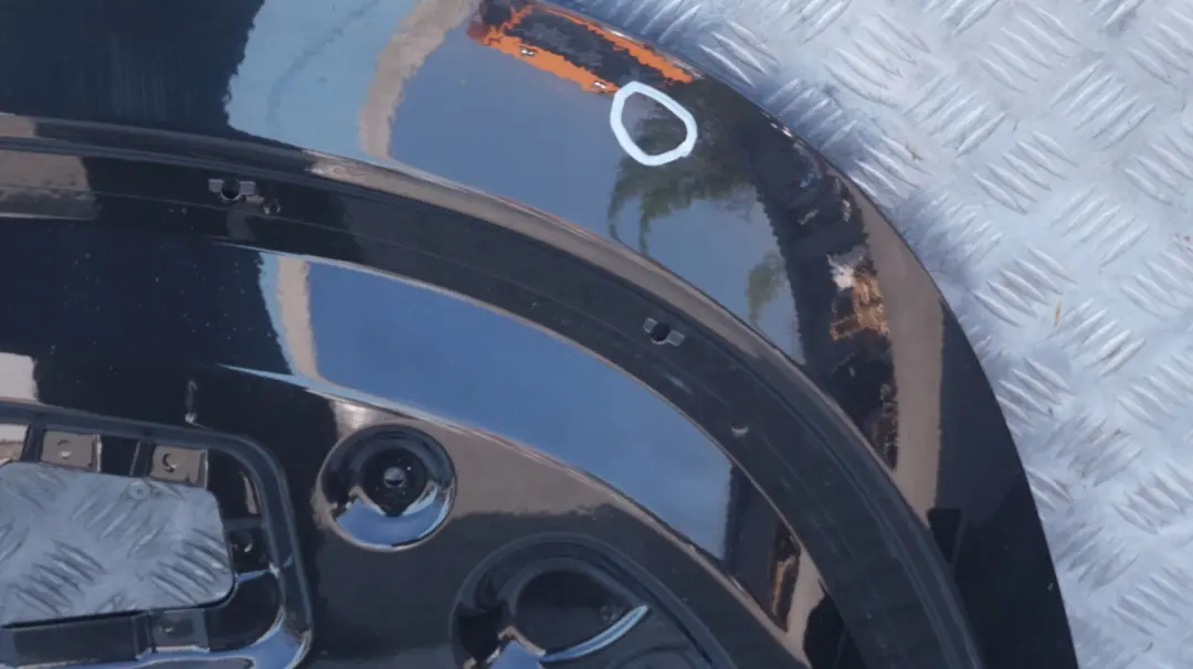 Folding Top Compartment Lid Cover Black Sapphire to BMW 1 Series E88 Convertible with Part number 7188729 BMW 1 Series E88 Convertible Folding Top Compartment Lid Cover Black Sapphire - SKU 7188729-BS - Part number 7188729