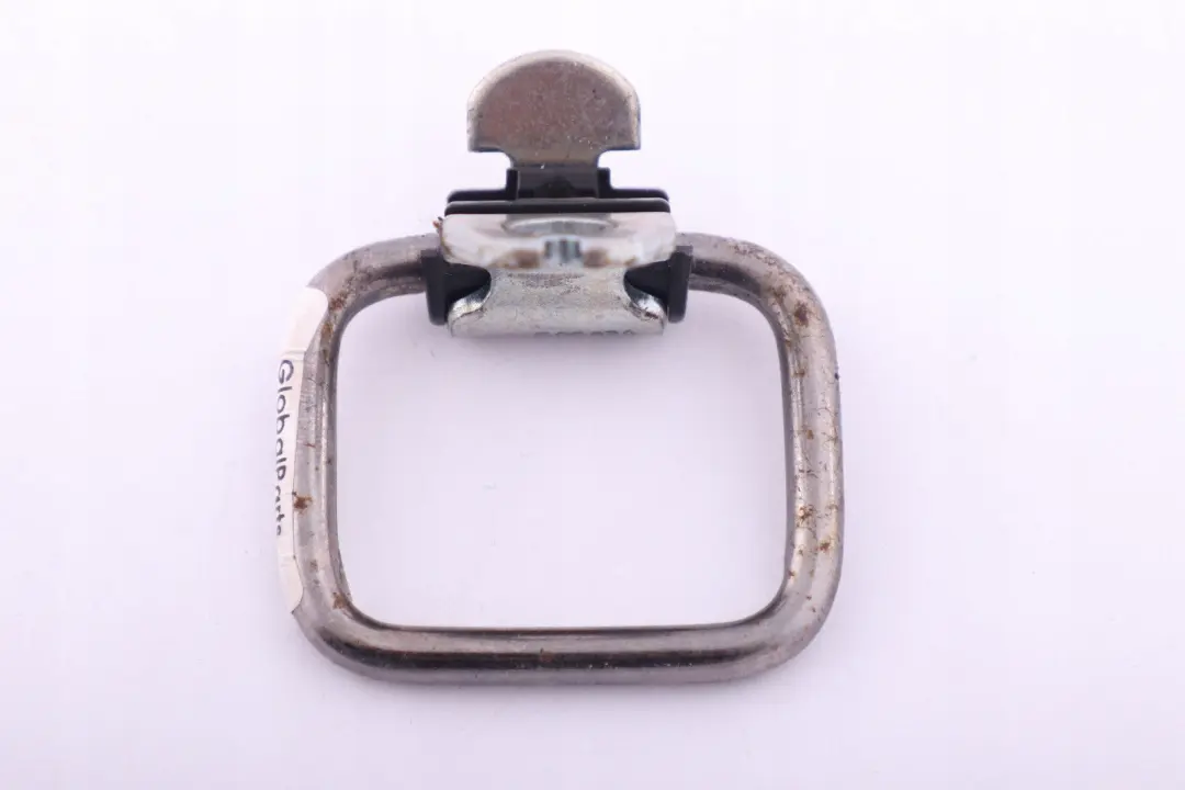 Oeillets D'Arrimage Capot Rumble pour BMW 5 6 E60 E63 E64 LCI à propos du numéro de pièce 7068930 BMW 5 6 E60 E63 E64 LCI Oeillets D'Arrimage Capot Rumble - SKU 7068930 - Numéro de pièce 7068930