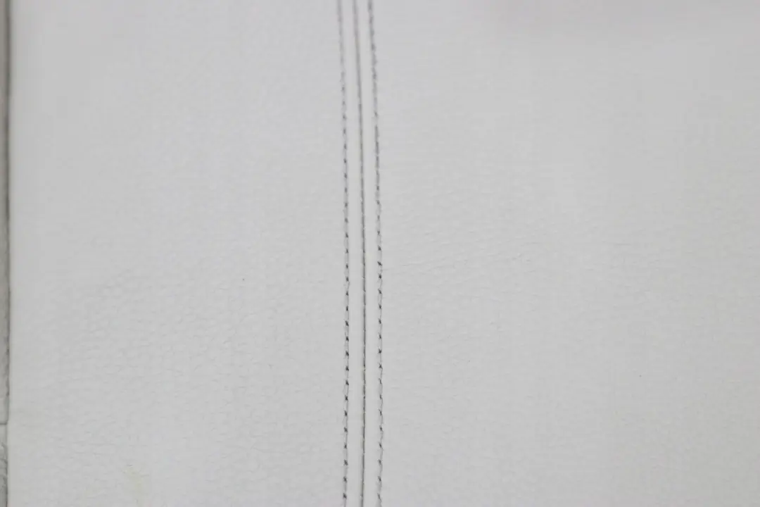 Bench Couch Leather Cover Elfenbeinweiss White to BMW 7 F01 F02 LCI Rear Seat with Part number 7344882 BMW 7 F01 F02 LCI Rear Seat Bench Couch Leather Cover Elfenbeinweiss White - SKU 7344882 - Part number 7344882