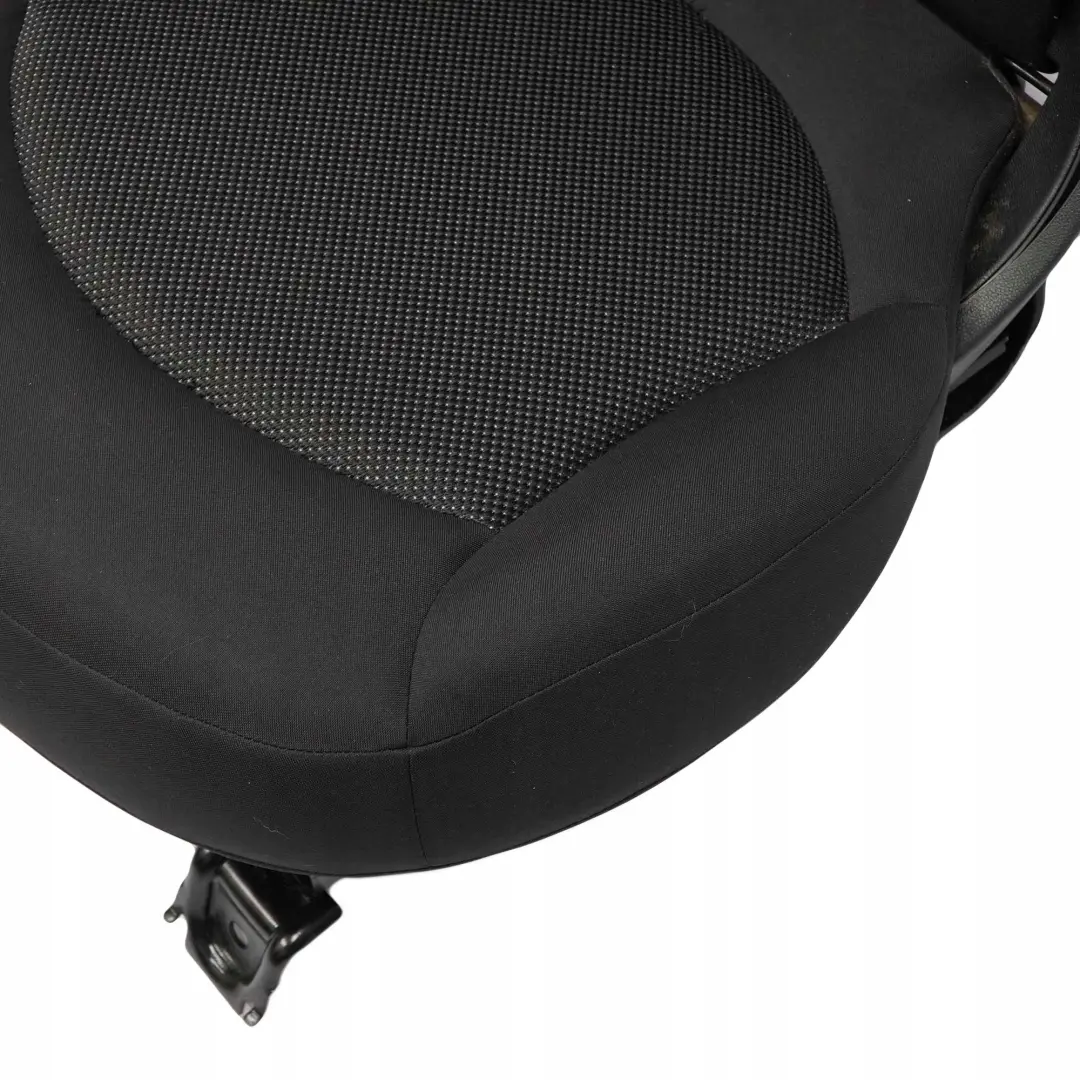 Asiento Plegable Trasero Izquierdo Tela Carbono Negro para Mini Cooper R60 Countryman con número de pieza 9809208 Mini Cooper R60 Countryman Asiento Plegable Trasero Izquierdo Tela Carbono Negro - SKU 9809208 - Número de pieza 9809208