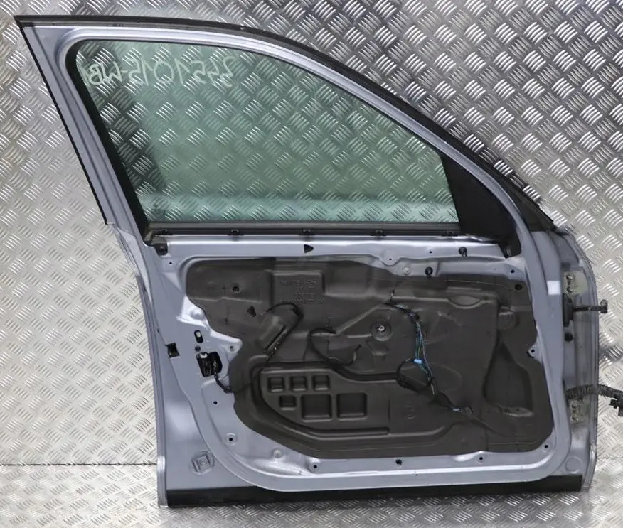 Drzwi lewe przednie Bluewater do BMW E83 X3 o numerze 3451015 BMW E83 X3 Drzwi lewe przednie Bluewater - SKU 3451015-WB1 - Numer Części 3451015