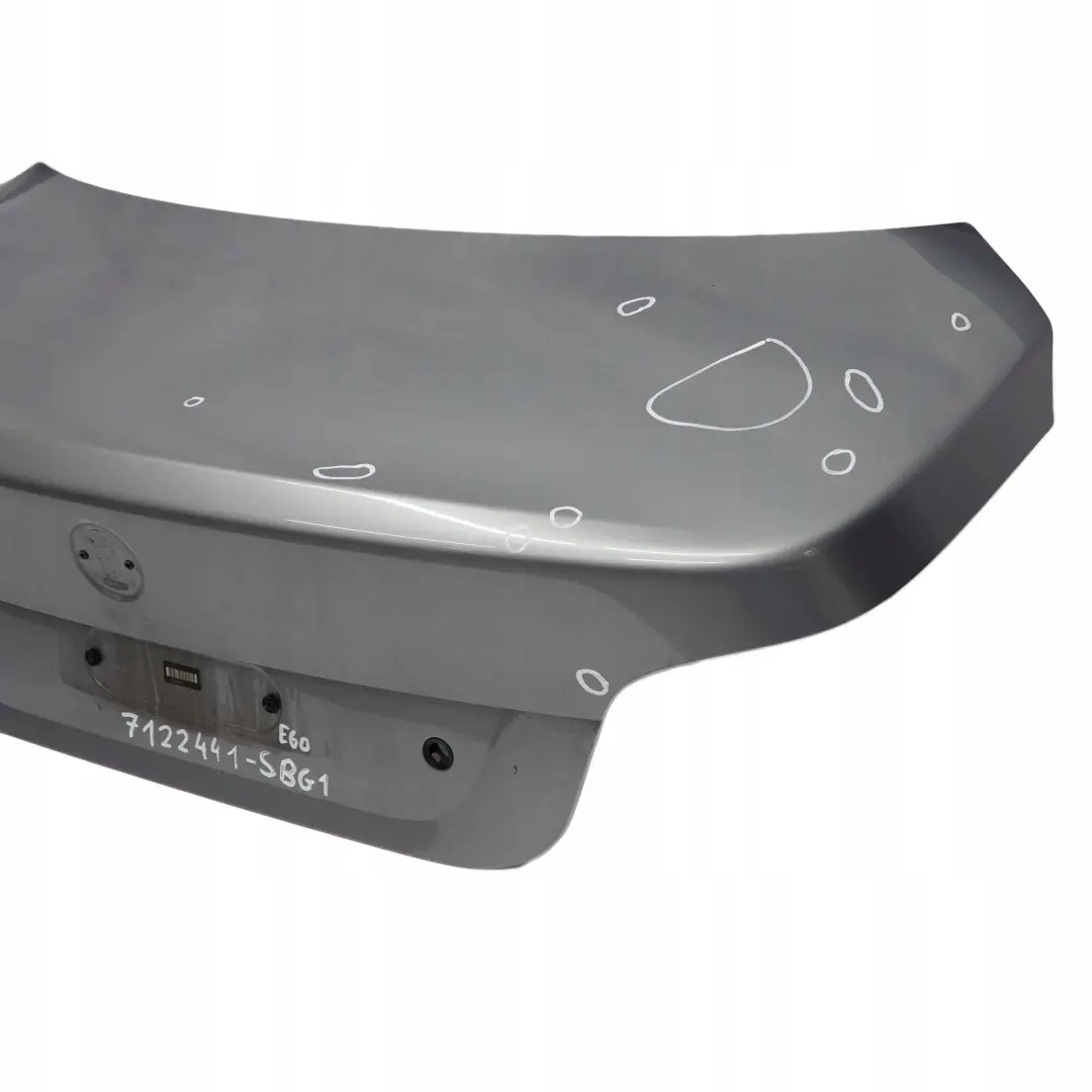 Trunk Boot Lid Tailgate Silbergrau Silver Grey Metallic - A08 to BMW 5 E60 1 with Part number 7122441 BMW 5 E60 1 Trunk Boot Lid Tailgate Silbergrau Silver Grey Metallic - A08 - SKU 7122441-SBG1 - Part number 7122441