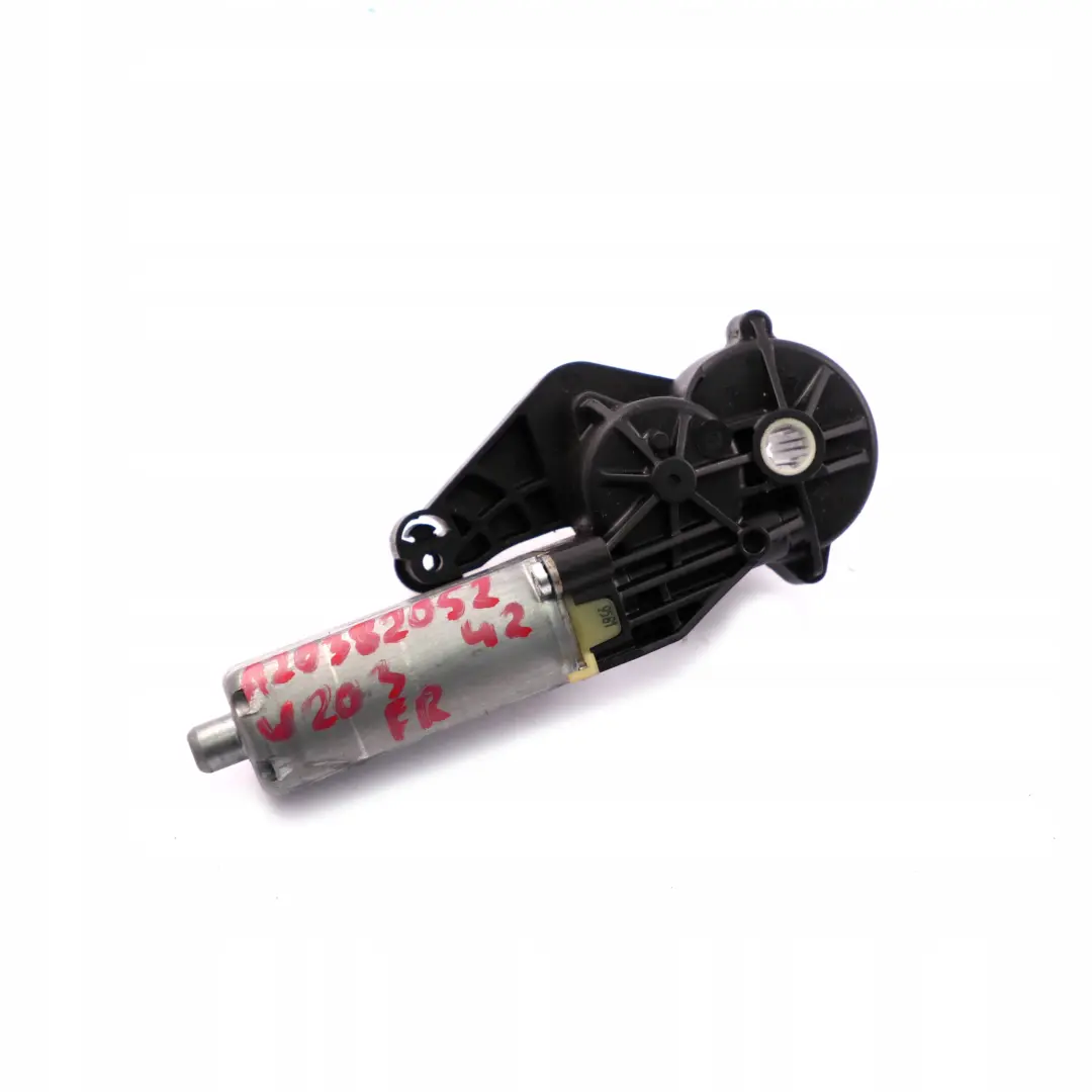 Mercedes C W203 Regolazione schienale posteriore Attuatore motore - SKU A2038205242 - Numero di parte A2038205242