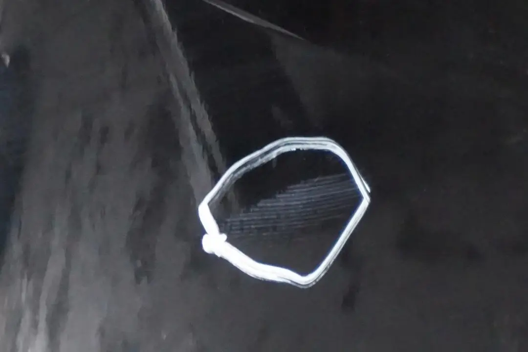 Zderzak tylny tył pdc black saphire do BMW E92 E93 o numerze 0034474 BMW E92 E93 Zderzak tylny tył pdc black saphire - SKU 0034474-BS5 - Numer Części 0034474