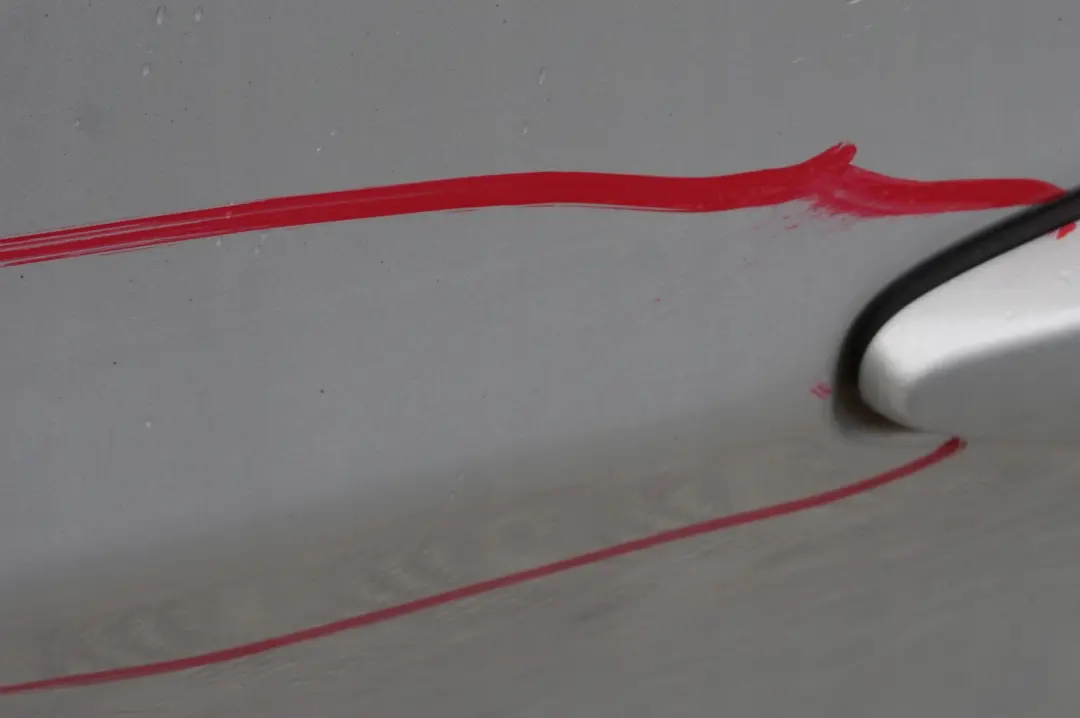 Puerta Trasera Izquierda Titansilber Silver Silber Metallic para BMW E90 E90N con número de pieza 7203647 BMW E90 E90N Puerta Trasera Izquierda Titansilber Silver Silber Metallic - SKU 7203647-TS14 - Número de pieza 7203647