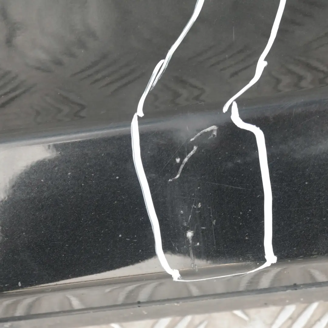 Bas de Porte Couverture Seuil Droite Noir Sapphire Metallique pour BMW E87 LCI à propos du numéro de pièce 36144 BMW E87 LCI Bas de Porte Couverture Seuil Droite Noir Sapphire Metallique - SKU 0036144-BS10 - Numéro de pièce 36144