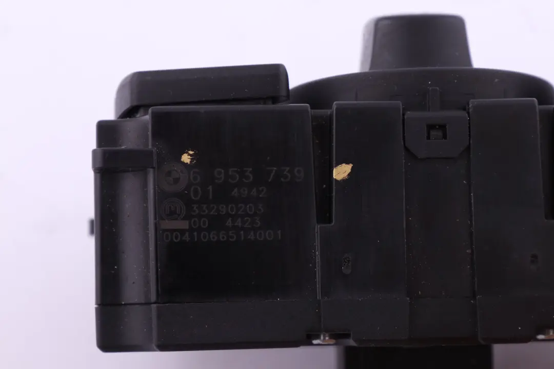  Genuine BMW 5 Series E60 E61 Control Element Light Switch 6925295 - SKU 6925251 - Part number 6925251
