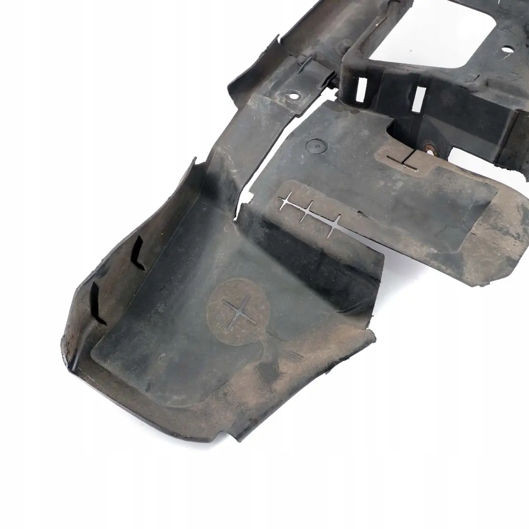 Front Bumper Left N/S Air Intake Baffle Elbow Cooling Duct Channel to BMW 3 E36 with Part number 8156247 BMW 3 E36 Front Bumper Left N/S Air Intake Baffle Elbow Cooling Duct Channel - SKU 8156247 - Part number 8156247