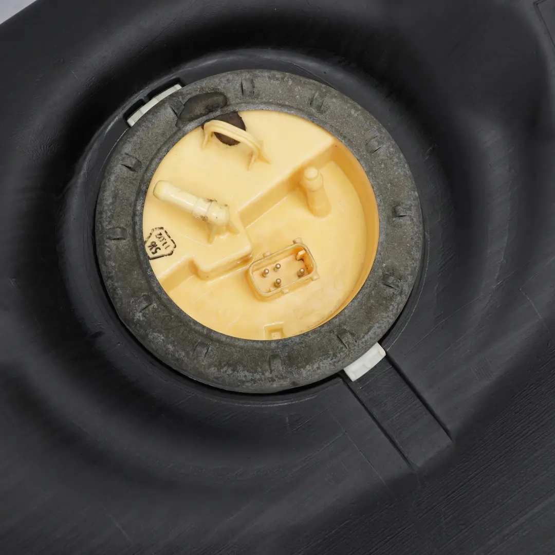 M47 M57 M47N M57N Completo Serbatoio Carburante Diesel per BMW E46 con numero di parte 6768482 BMW E46 M47 M57 M47N M57N Completo Serbatoio Carburante Diesel - SKU 6768482-1 - Numero di parte 6768482