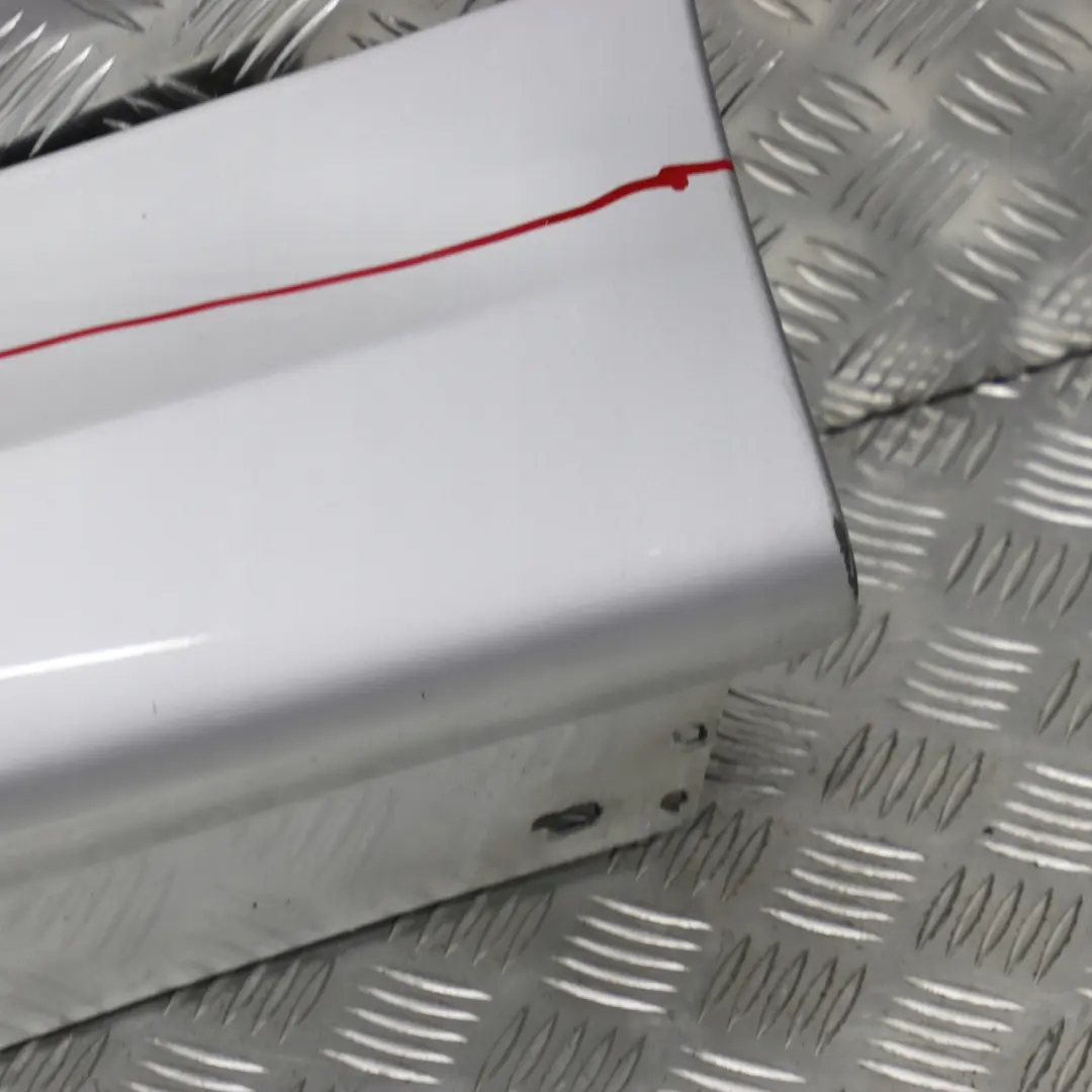 Bas de Porte Seuil a Gauche Argent Titane Metallique pour BMW 3 E90 E91 M Sport à propos du numéro de pièce 0033441 BMW 3 E90 E91 M Sport Bas de Porte Seuil a Gauche Argent Titane Metallique - SKU 0033441-TS - Numéro de pièce 0033441