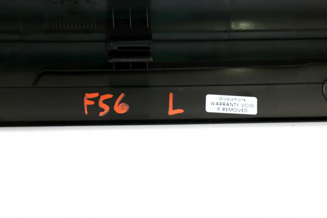 Bande de Couverture Entree a L'Avant Gauche pour Mini Cooper F56 à propos du numéro de pièce 7298799 Mini Cooper F56 Bande de Couverture Entree a L'Avant Gauche - SKU 7298799 - Numéro de pièce 7298799