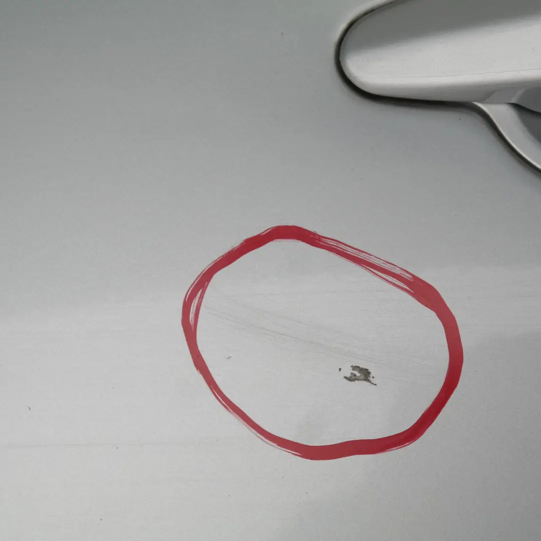 Drzwi lewe przednie titansilber 354 do BMW E60 E61 o numerze 7202339 BMW E60 E61 Drzwi lewe przednie titansilber 354 - SKU 7202339-TS2 - Numer Części 7202339