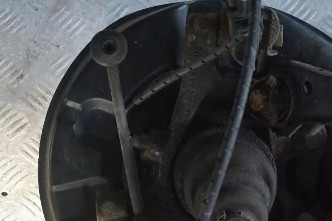 Break 320d N47N 184PS L'Arbre De Sortie Pivotement Arriere Gauche pour BMW 3 E91 LCI à propos du numéro de pièce 6783653 BMW 3 E91 LCI Break 320d N47N 184PS L'Arbre De Sortie Pivotement Arriere Gauche - SKU 6783653-4 - Numéro de pièce 6783653