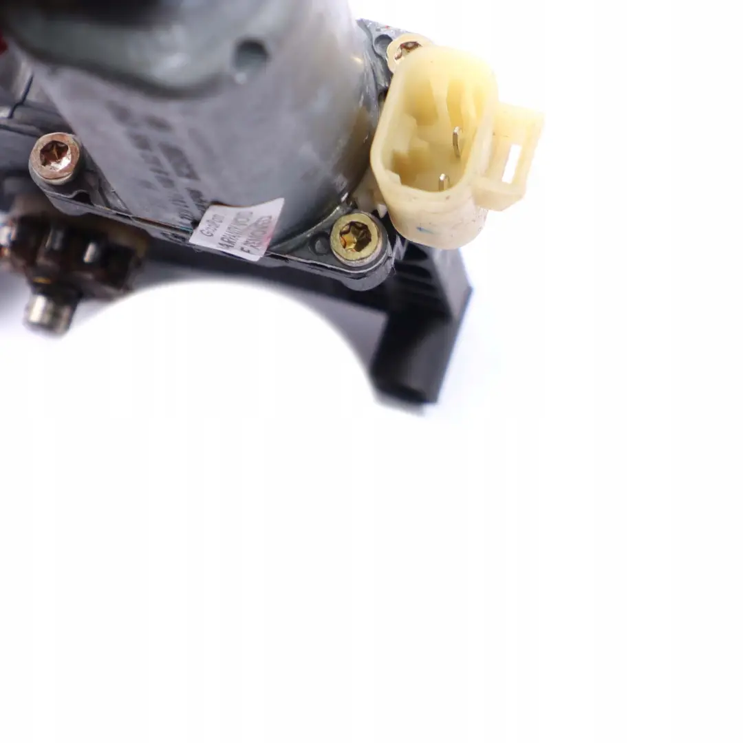 Mercedes-Benz M ML W163 Front Left N/S Door Window Lifter Motor to with Part number A1638202742 Mercedes-Benz M ML W163 Front Left N/S Door Window Lifter Motor - SKU A1638202742 - Part number A1638202742