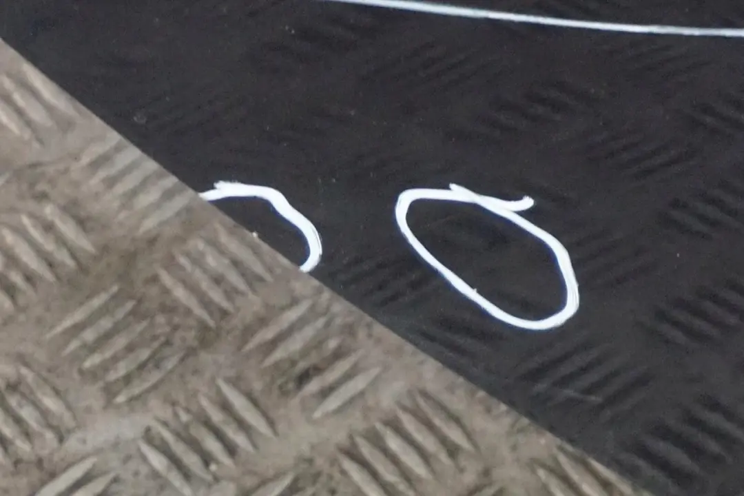 Tür Hinten Rechts Monacoblau Monaco Blau Metallic - A35 für BMW 7 er E65 mit Teilenummer 7202084 BMW 7 er E65 Tür Hinten Rechts Monacoblau Monaco Blau Metallic - A35 - SKU 7202084-MB - Teilenummer 7202084