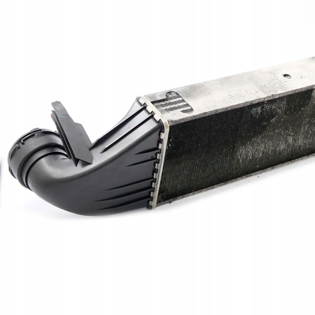 klasa W203 C209 Intercooler do Mercedes C CLK o numerze A2035000000 Mercedes C CLK klasa W203 C209 Intercooler - SKU A2035000000 - Numer Części A2035000000