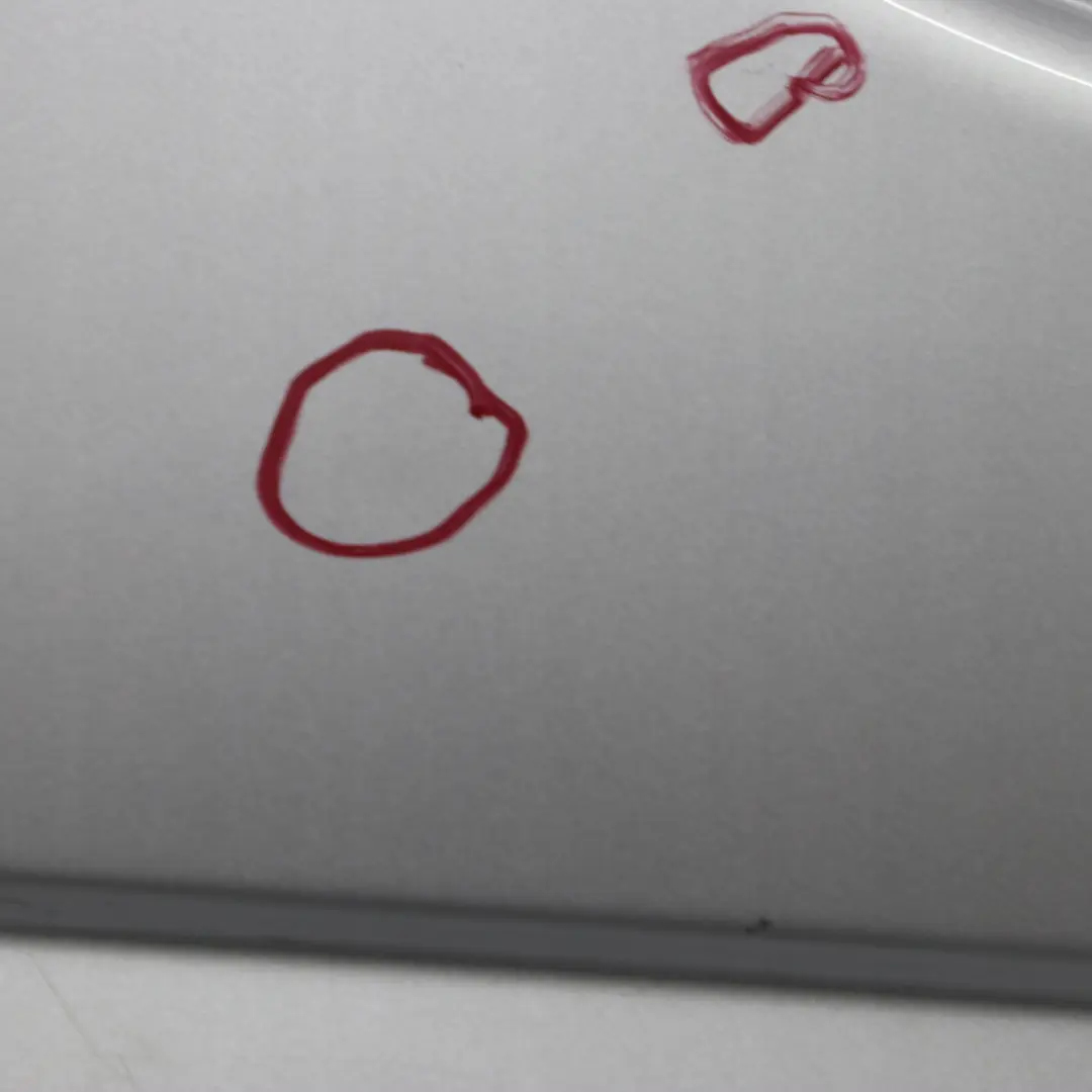 Mercedes-Benz Vaneo W414 Tür Vorne Rechts Brilliant Silber Metallic - 9744 für mit Teilenummer A4147200105 Mercedes-Benz Vaneo W414 Tür Vorne Rechts Brilliant Silber Metallic - 9744 - SKU A4147200105-BRS - Teilenummer A4147200105