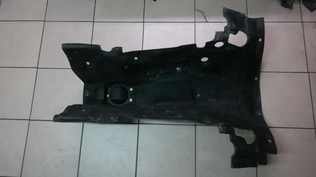 Osłona izolacja dźwiękowa tunelu BMW M5 e60 M6 e63 do o numerze 7897773 Osłona izolacja dźwiękowa tunelu BMW M5 e60 M6 e63 - SKU 7897773 - Numer Części 7897773