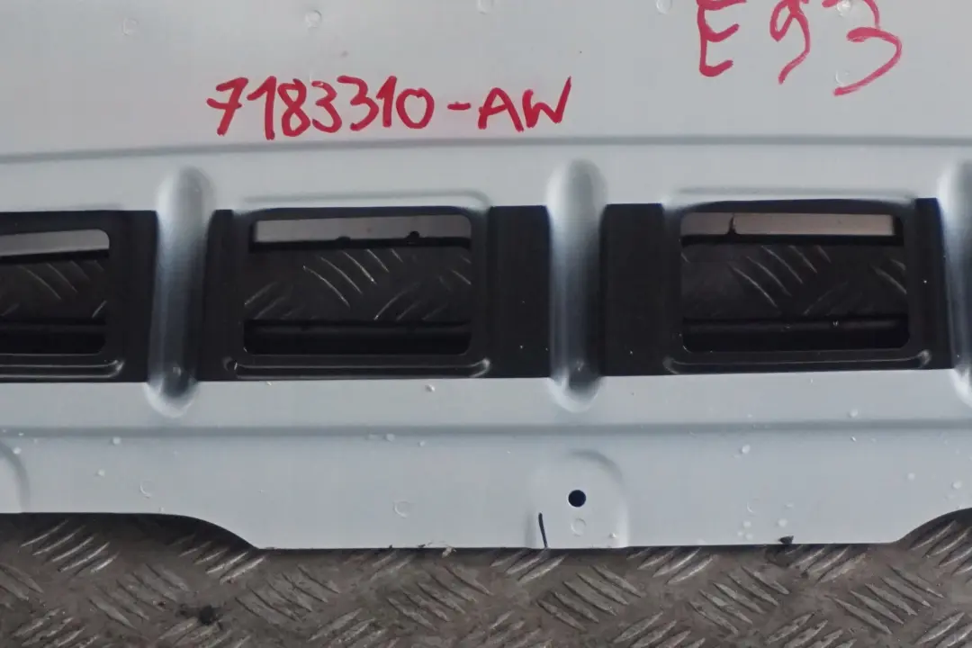 Tapa del compartimento De La capota plegableBMW E93 Alpinweiss Blanco para con número de pieza 7183310 Tapa del compartimento De La capota plegableBMW E93 Alpinweiss Blanco - SKU 7183310-AW - Número de pieza 7183310