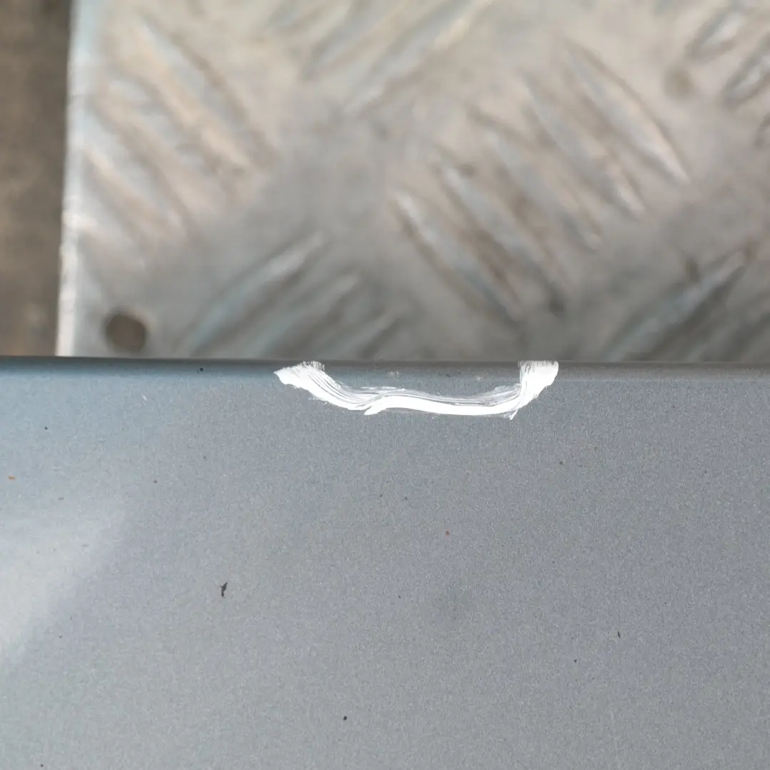 BMW 1 er E87 Bas de porte Couverture Appuis de gauche Quartzbleu Bleu Metallise - SKU 0032949-QB8 - Numéro de pièce 32949