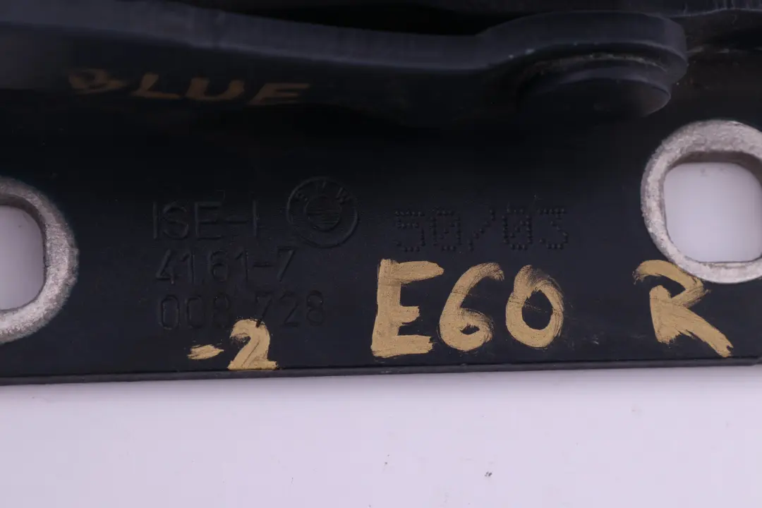 Right O/S Engine Hood Hinge Blue to BMW 5 Series E60 E61 with Part number 7008728 BMW 5 Series E60 E61 Right O/S Engine Hood Hinge Blue - SKU 7008728-2 - Part number 7008728