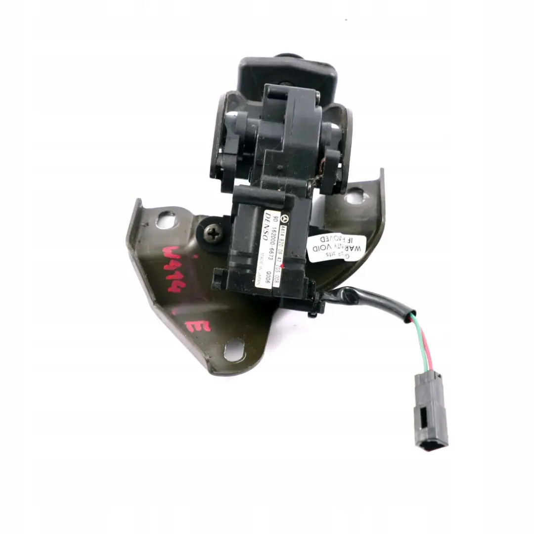 Mercedes-Benz Vaneo W414 Rear Right Quarter O/S Window Regulator Motor Actuator to with Part number A4148200842 Mercedes-Benz Vaneo W414 Rear Right Quarter O/S Window Regulator Motor Actuator - SKU A4148200842 - Part number A4148200842