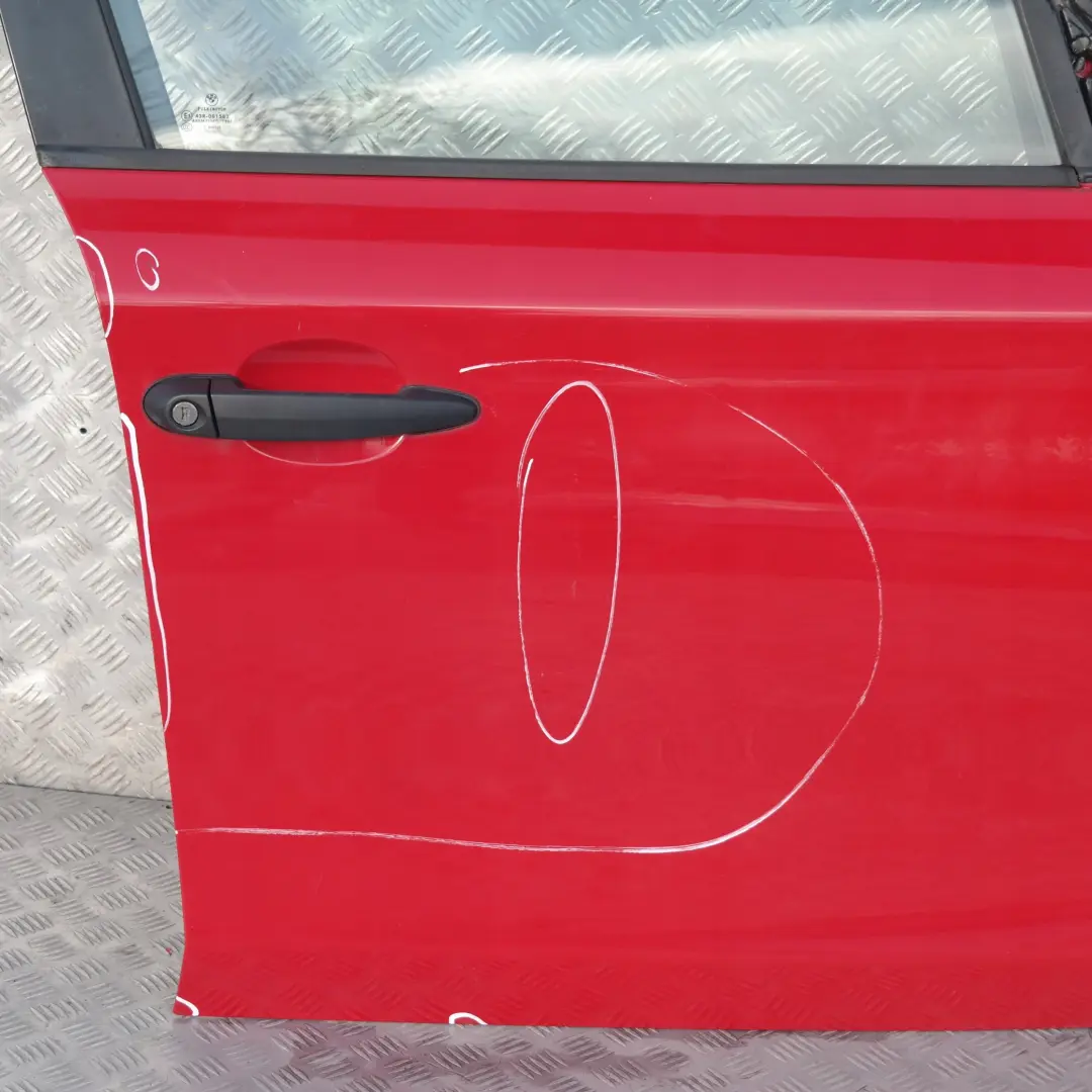 Porta anteriore destra Japanrot Rosso - 438 per BMW E87 con numero di parte 41517191012 BMW E87 Porta anteriore destra Japanrot Rosso - 438 - SKU 7191012-JR1 - Numero di parte 41517191012