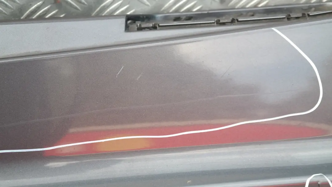 Sill strip side skirt left N/S Sparkling Graphite Metallic to BMW 1 SERIES 3 E87 with Part number 51770032949 BMW 1 SERIES 3 E87 Sill strip side skirt left N/S Sparkling Graphite Metallic - SKU 0032949-SG3 - Part number 51770032949