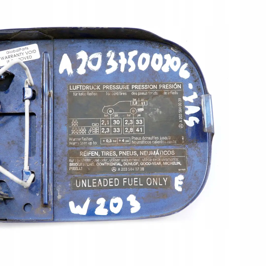  Mercedes-Benz C-Klasse W203 Tankklappe Tankdeckel Jaspisblau Blau - 345 - SKU A2037500206-JAS - Teilenummer A2037500206