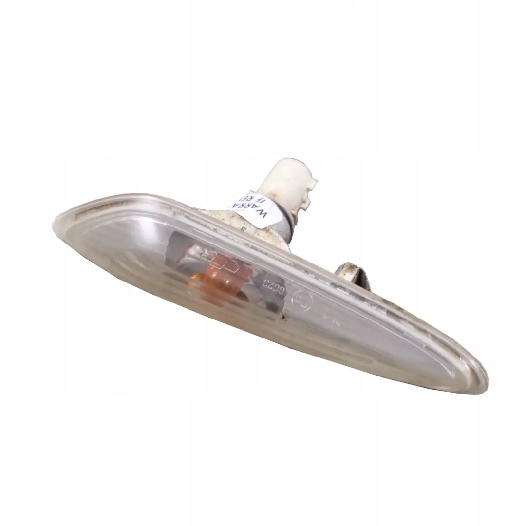 Luci di Segnalazione Supplementari Indicatore Bianco SX per BMW E46 con numero di parte 7165915 BMW E46 Luci di Segnalazione Supplementari Indicatore Bianco SX - SKU 6911371 - Numero di parte 7165915