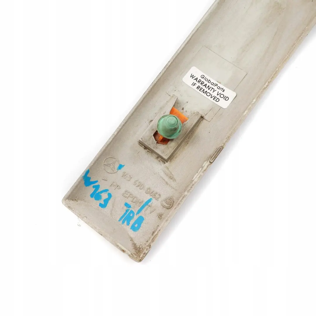 Porta Posteriore Destra Striscia Modanatura Travertino Beige per Mercedes W163 con numero di parte A1636900462 Mercedes W163 Porta Posteriore Destra Striscia Modanatura Travertino Beige - SKU A1636900462-TRB - Numero di parte A1636900462