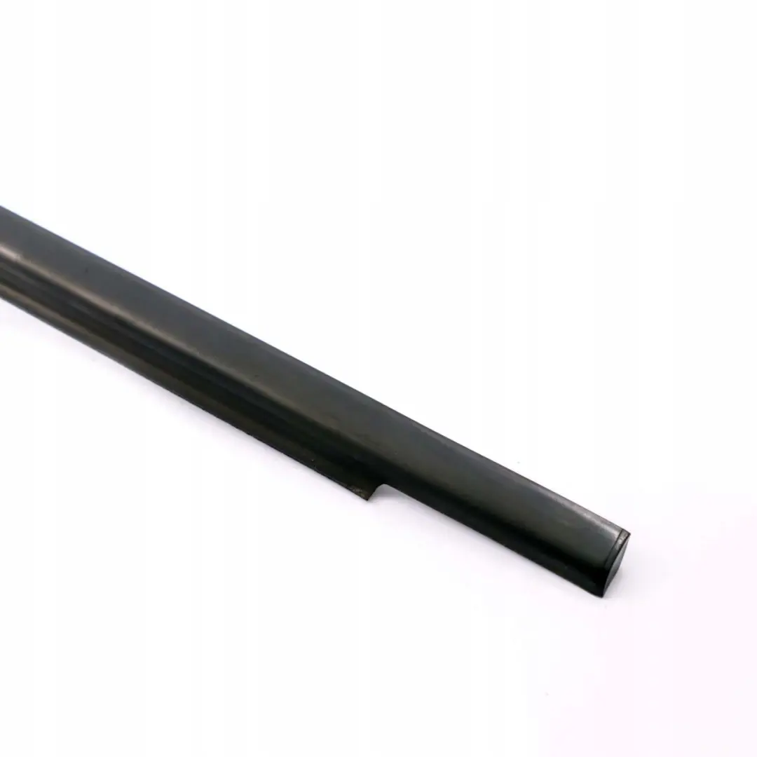 Mercedes-Benz A-Class W169 Front Right Door O/S Window Seal Strip to with Part number A1697350265 Mercedes-Benz A-Class W169 Front Right Door O/S Window Seal Strip - SKU A1697250265 - Part number A1697350265