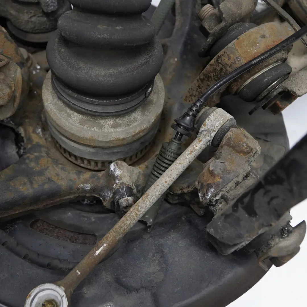 BMW E87 120i N46 Trasero Izquierdo Resorte Pata Freno Suspensión Cubo Manual - SKU 6774809-36 - Número de pieza 6774809