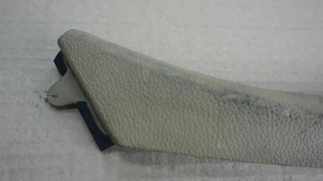 Verschluss Spange Türgriff innen links BEIGE für BMW 3 er E90 E91 mit Teilenummer 9150333 BMW 3 er E90 E91 Verschluss Spange Türgriff innen links BEIGE - SKU 9150333-2 - Teilenummer 9150333