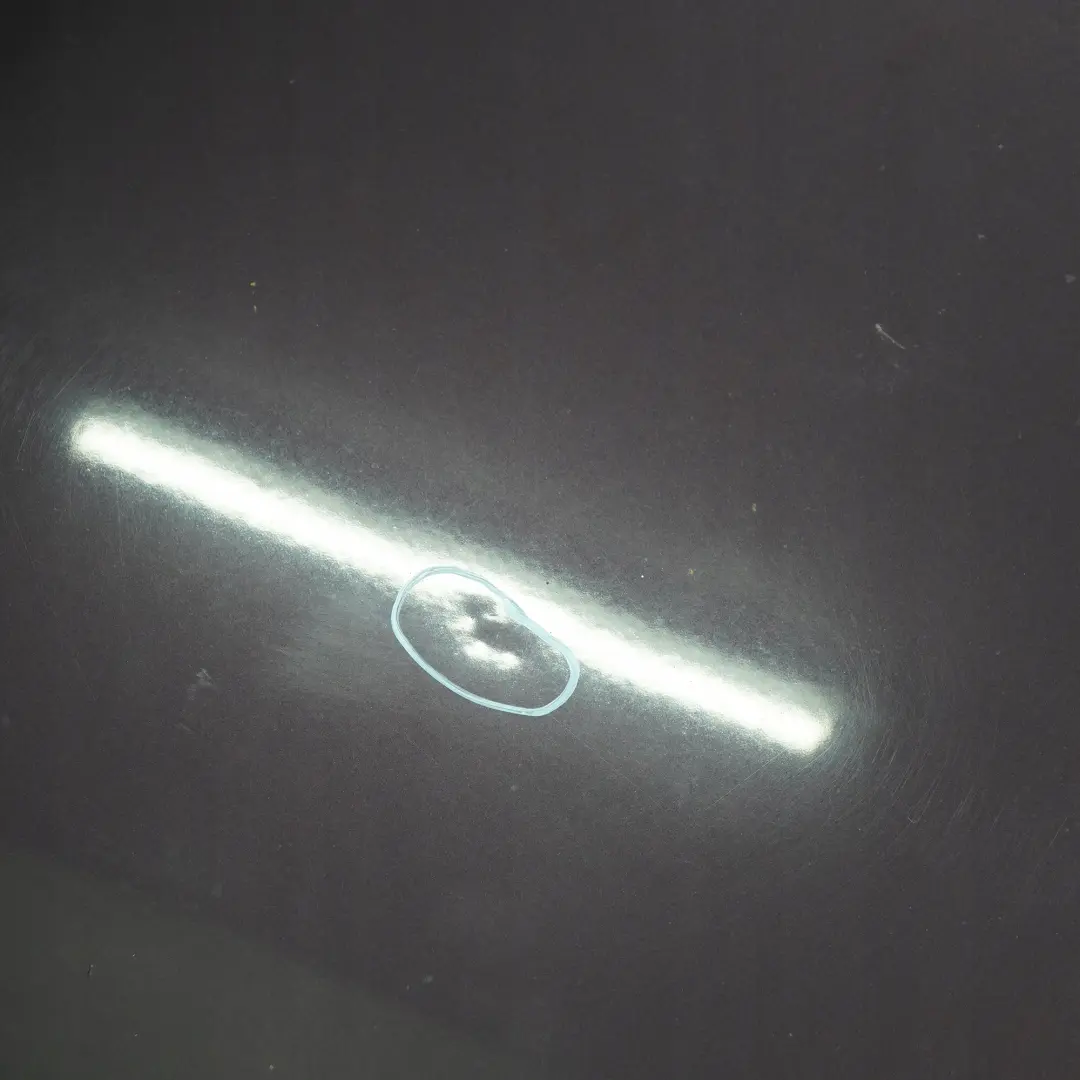 W208 Maska Pokrywa Silnika Almandine Black Metallic - 182 do Mercedes o numerze A2088800257 Mercedes W208 Maska Pokrywa Silnika Almandine Black Metallic - 182 - SKU A2088800257-ALB - Numer Części A2088800257