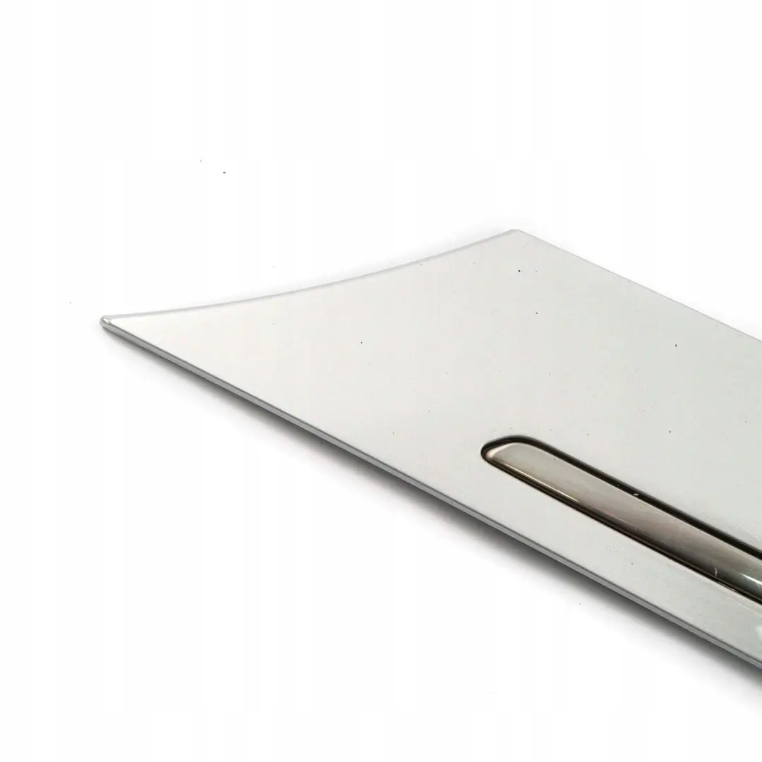 Nakładka listwa błotnika lewy tył do MERCEDES B W245 o numerze A1696904162 MERCEDES B W245 Nakładka listwa błotnika lewy tył - SKU A1696904162-PS - Numer Części A1696904162