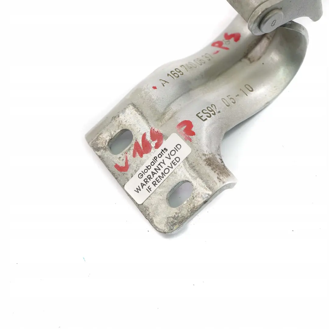 Mercedes-Benz W245 Boot Trunk Tailgate Right O/S Hinge Polar Silver to with Part number A1697400637 Mercedes-Benz W245 Boot Trunk Tailgate Right O/S Hinge Polar Silver - SKU A1697400637-PS - Part number A1697400637