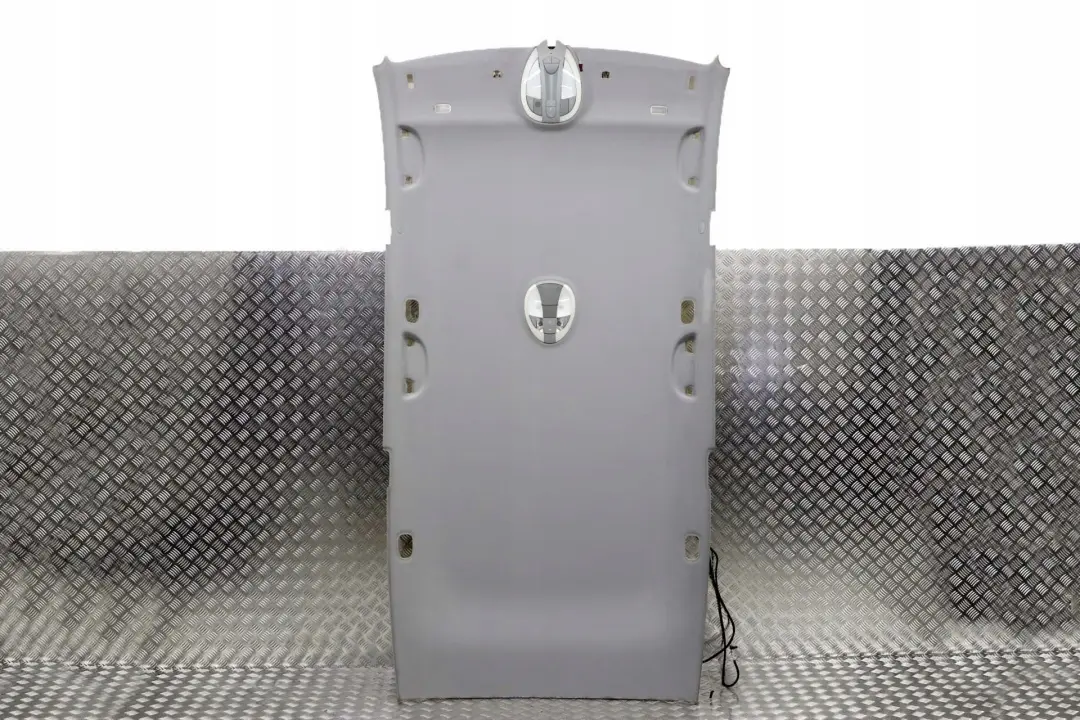 E-Klasa S211 Podsufitka grey do Mercedes o numerze A2116900150 Mercedes E-Klasa S211 Podsufitka grey - SKU A2116900150 - Numer Części A2116900150