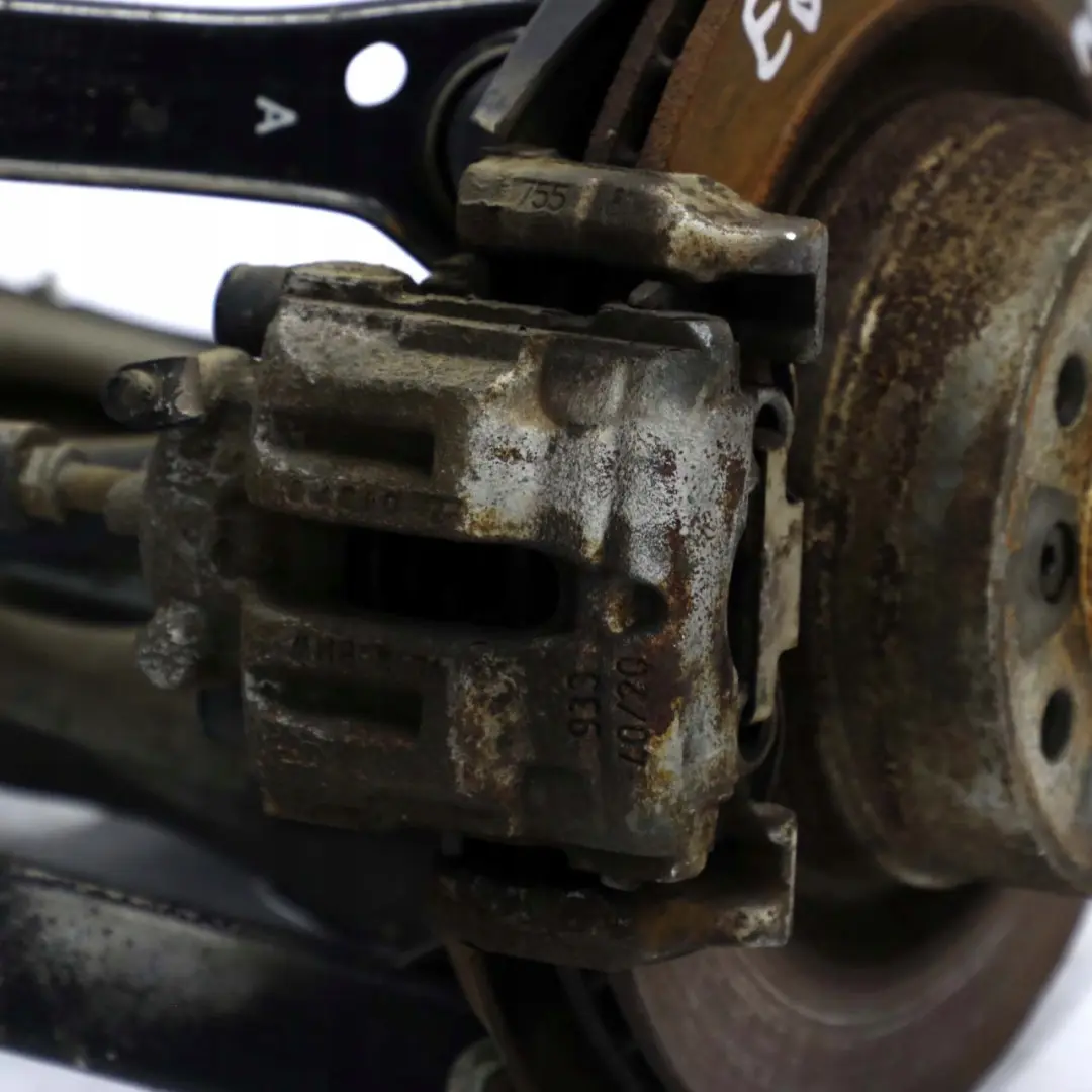 N43 Trasera Izquierda Primavera Strut Pierna Freno Suspension Hub para BMW E88 118i con número de pieza 6774809 BMW E88 118i N43 Trasera Izquierda Primavera Strut Pierna Freno Suspension Hub - SKU 6774809-10 - Número de pieza 6774809