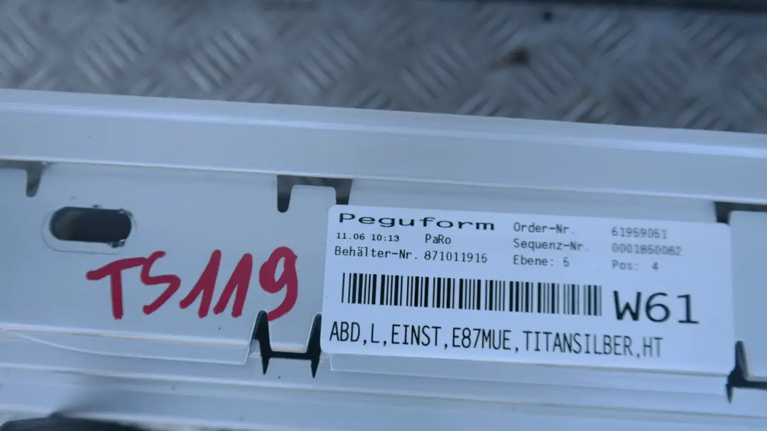 Sill Strip Side Skirt Left N/S Titansilber Metallic - 354 to BMW E87N LCI with Part number 51770036145 BMW E87N LCI Sill Strip Side Skirt Left N/S Titansilber Metallic - 354 - SKU 0036145-TS4 - Part number 51770036145
