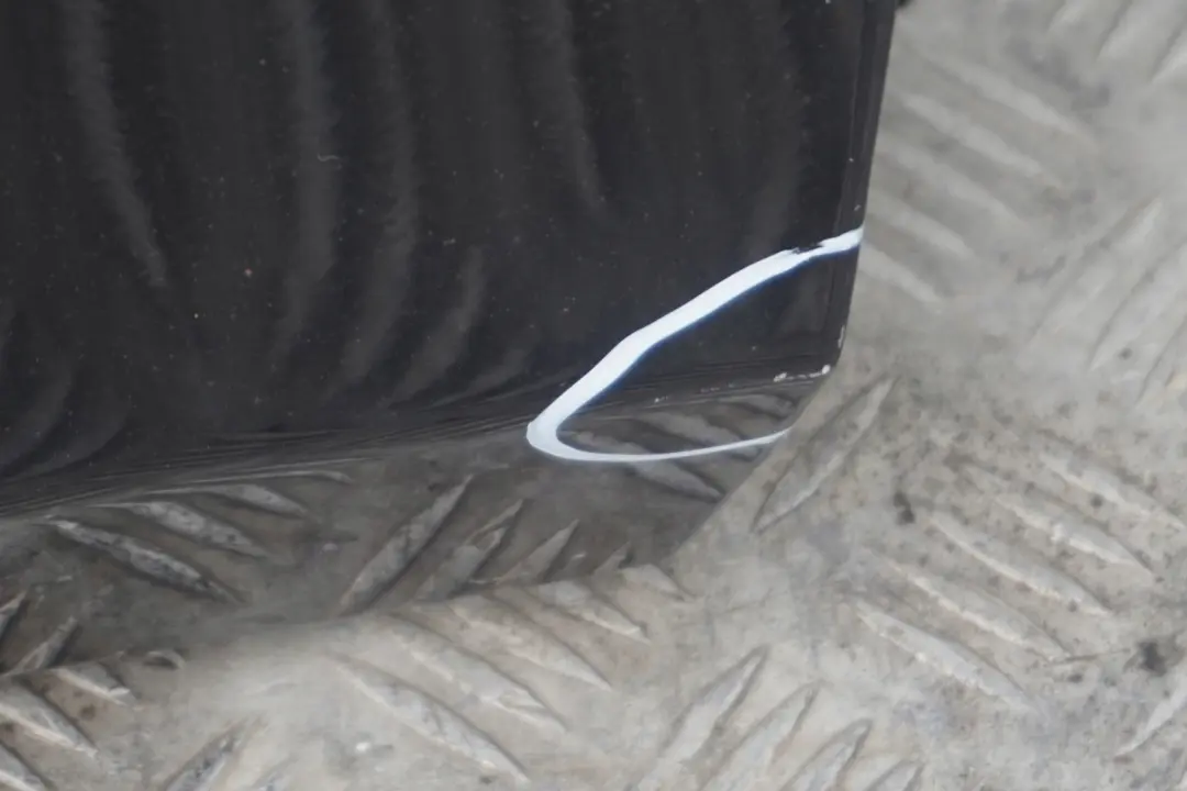 Door Front Right O/S Black Sapphire Metallic - 475 to BMW 1 SERIES 13 E87 E87N LCI with Part number 7191012 BMW 1 SERIES 13 E87 E87N LCI Door Front Right O/S Black Sapphire Metallic - 475 - SKU 7191012-BS13 - Part number 7191012