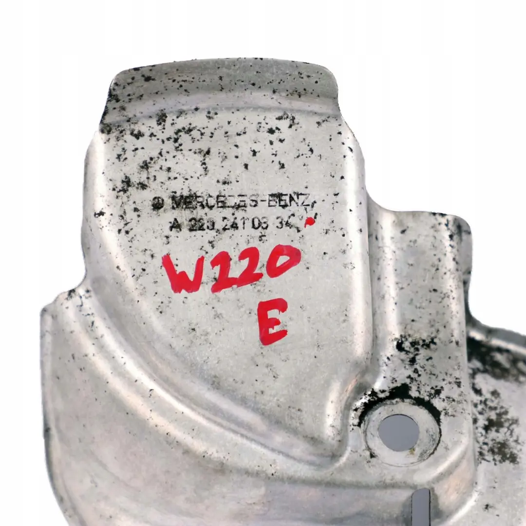 Osłona termiczna do MERCEDES S W211 W220 320 CDI o numerze A2202410334 MERCEDES S W211 W220 320 CDI Osłona termiczna - SKU A2202410334 - Numer Części A2202410334
