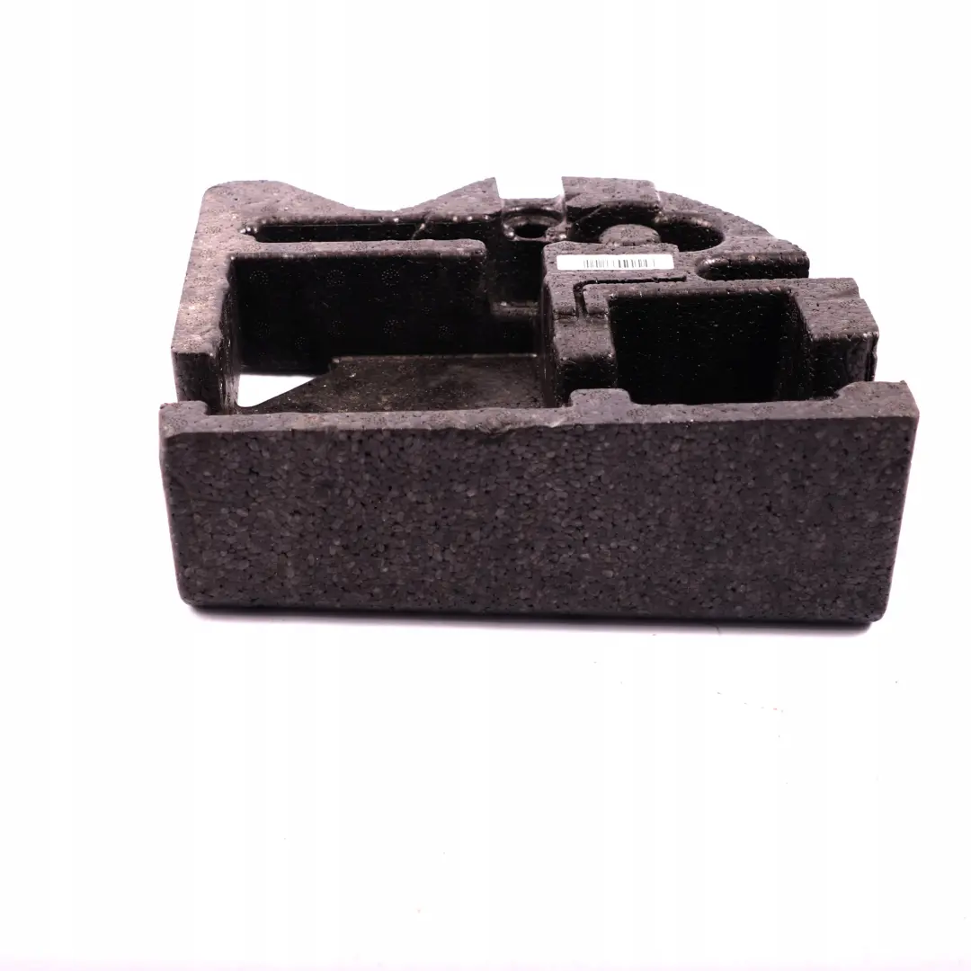 Juego herramientas Compresor Sellador Bandeja almacenamiento para BMW X1 E84 con número de pieza 6793708 BMW X1 E84 Juego herramientas Compresor Sellador Bandeja almacenamiento - SKU 6793708-1 - Número de pieza 6793708