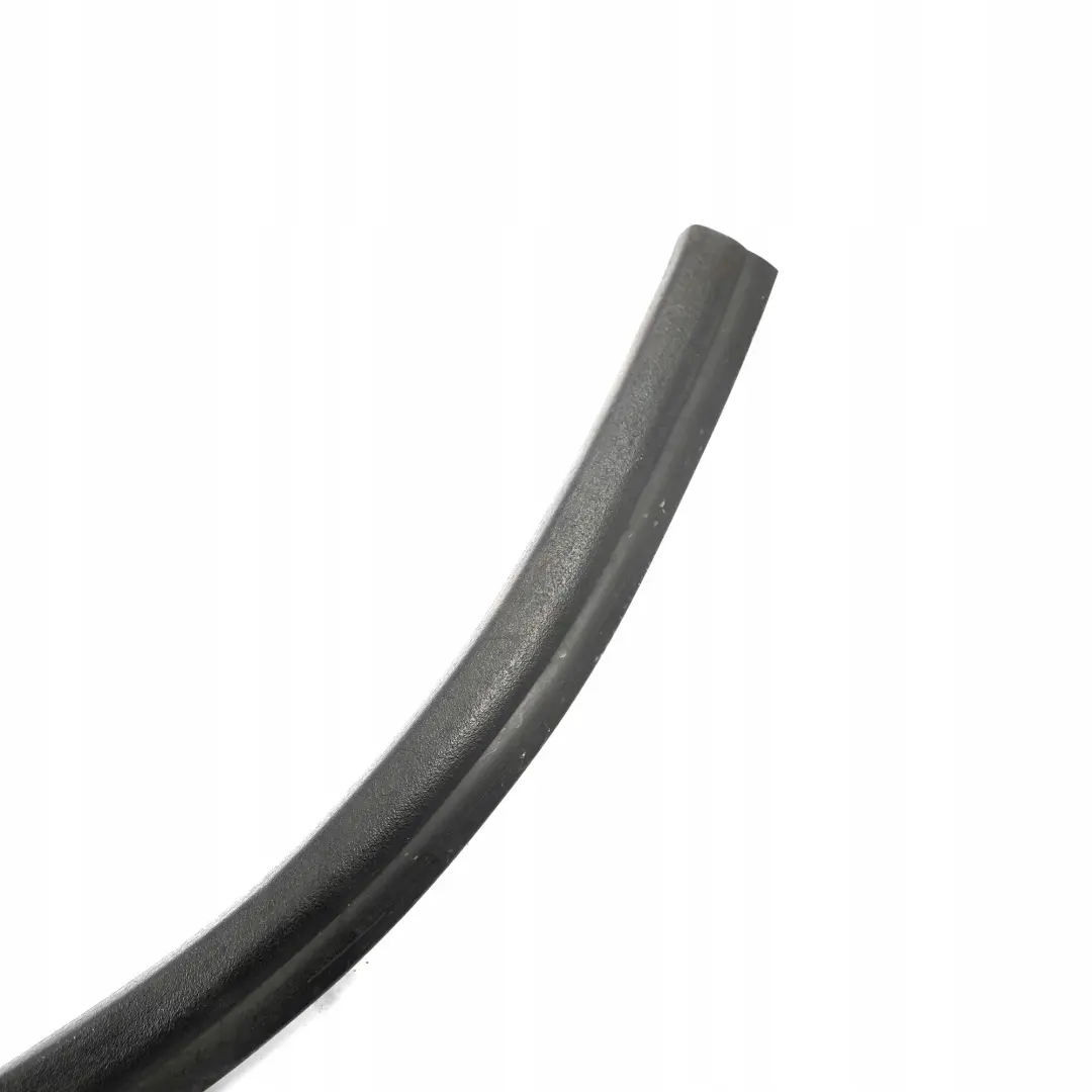 Mercedes W204 Partition Moteur Avant Joint Caoutchouc - SKU A2046280198 - Numéro de pièce A2046280198