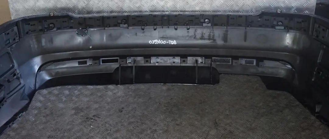 Bumper Panel Toledoblau Toledo Blue - 482 to BMW 7 Series E65 E66 E67 Rear with Part number 0399100 BMW 7 Series E65 E66 E67 Rear Bumper Panel Toledoblau Toledo Blue - 482 - SKU 0399100-TDB - Part number 0399100