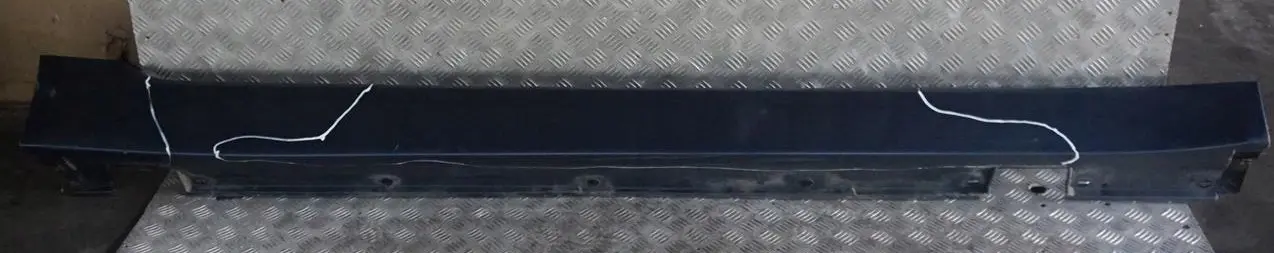 BMW E60 E61 LCI Puerta Sill Cubierta Faldon Lateral Derecho Tiefseeblau Azul A76