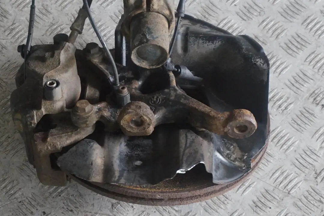 320Ci Amortyzator zwrotnica lewa do BMW E46 Cabrio o numerze 2282101 BMW E46 Cabrio 320Ci Amortyzator zwrotnica lewa - SKU 2282101 - Numer Części 2282101