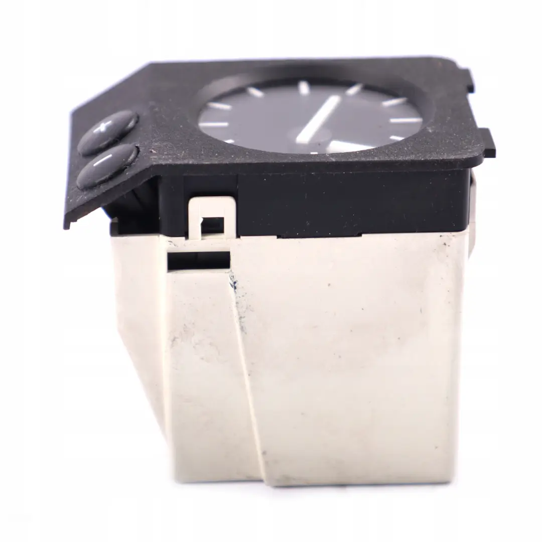 Armaturenbrett Interieur Analoguhr Zeituhr für BMW 3 er E36 mit Teilenummer 1387414 BMW 3 er E36 Armaturenbrett Interieur Analoguhr Zeituhr - SKU 1387414 - Teilenummer 1387414