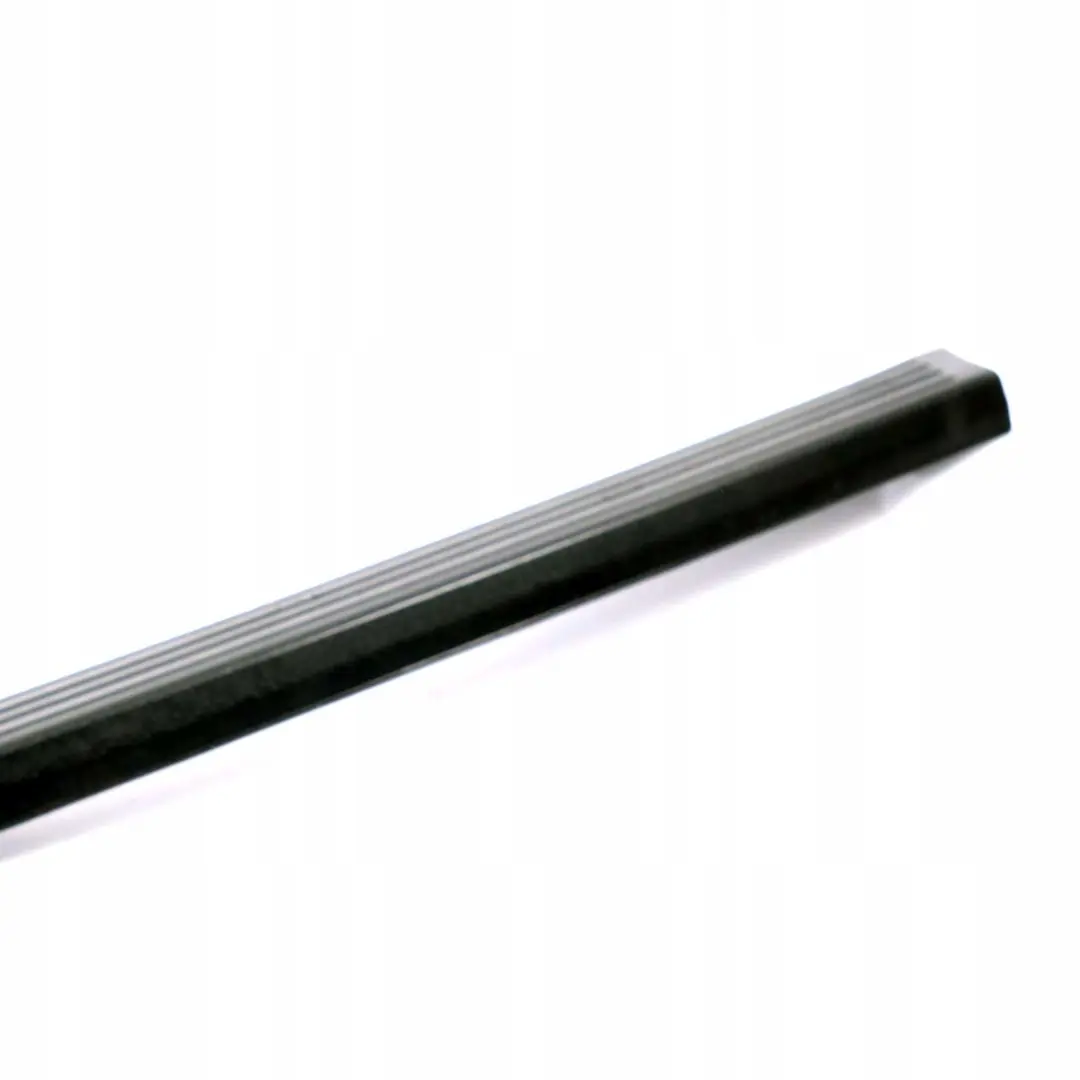 Mercedes Vaneo W414 Porta posteriore destra Porta scorrevole Ingresso Ledge Trim - SKU A4146860374 - Numero di parte A4146860374